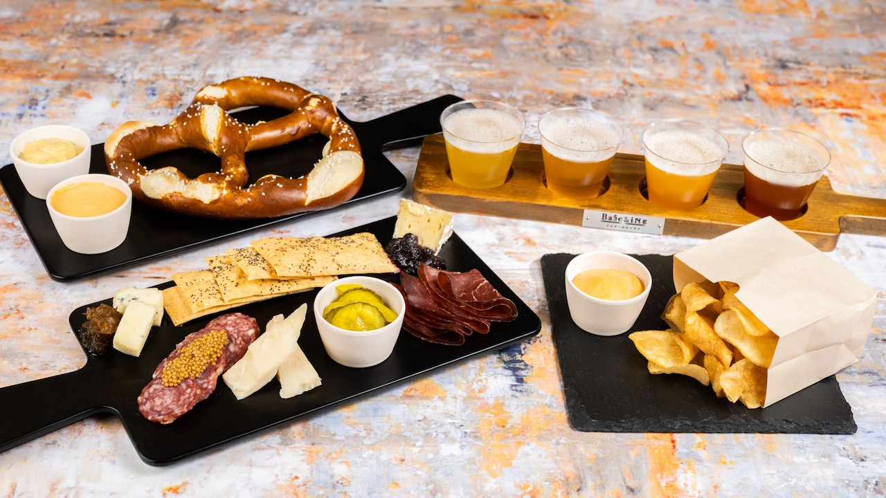 BaseLine Tap House
