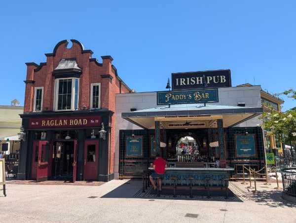 Raglan Road™ Irish Pub and Restaurant